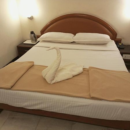 Senthil Residency Otel Dindigul Dış mekan fotoğraf