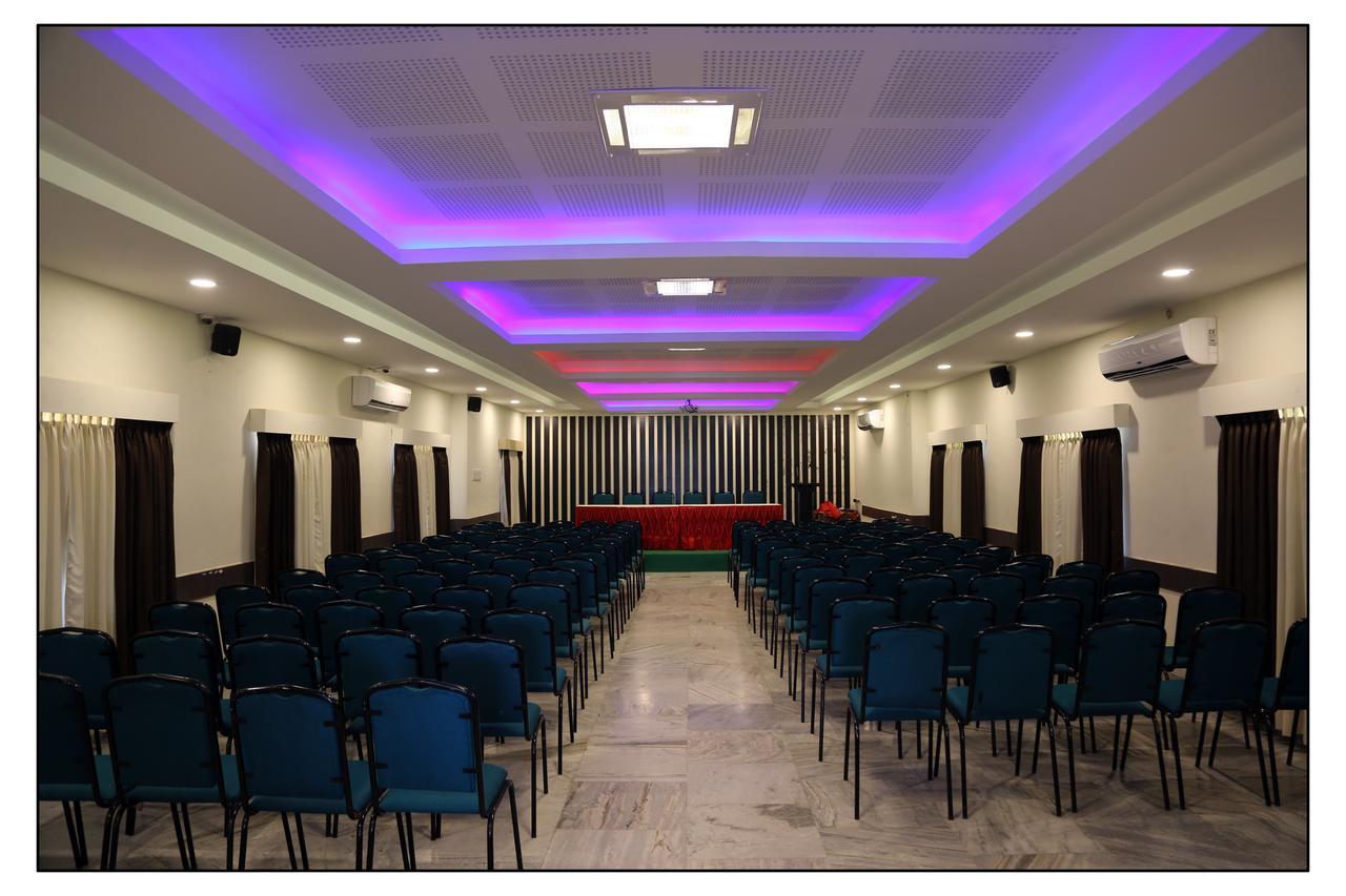 Senthil Residency Otel Dindigul Oda fotoğraf