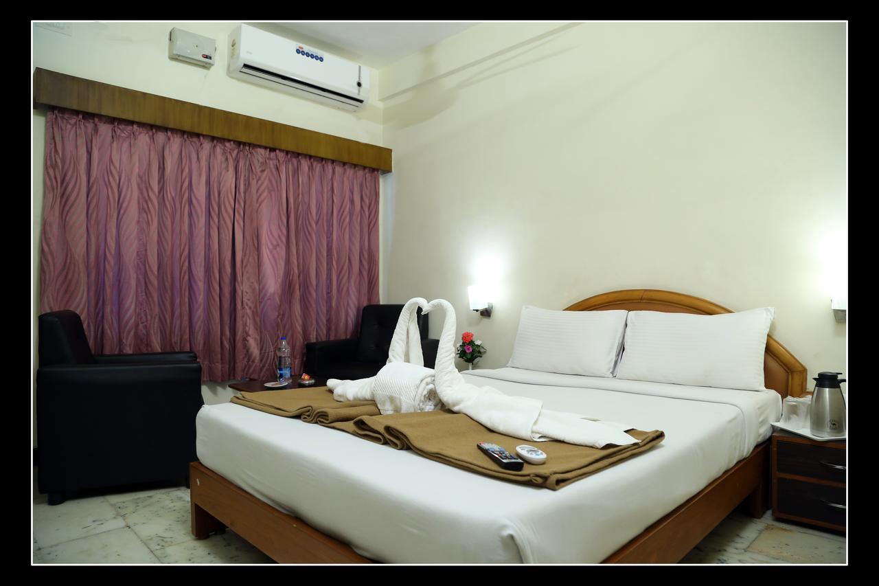 Senthil Residency Otel Dindigul Oda fotoğraf