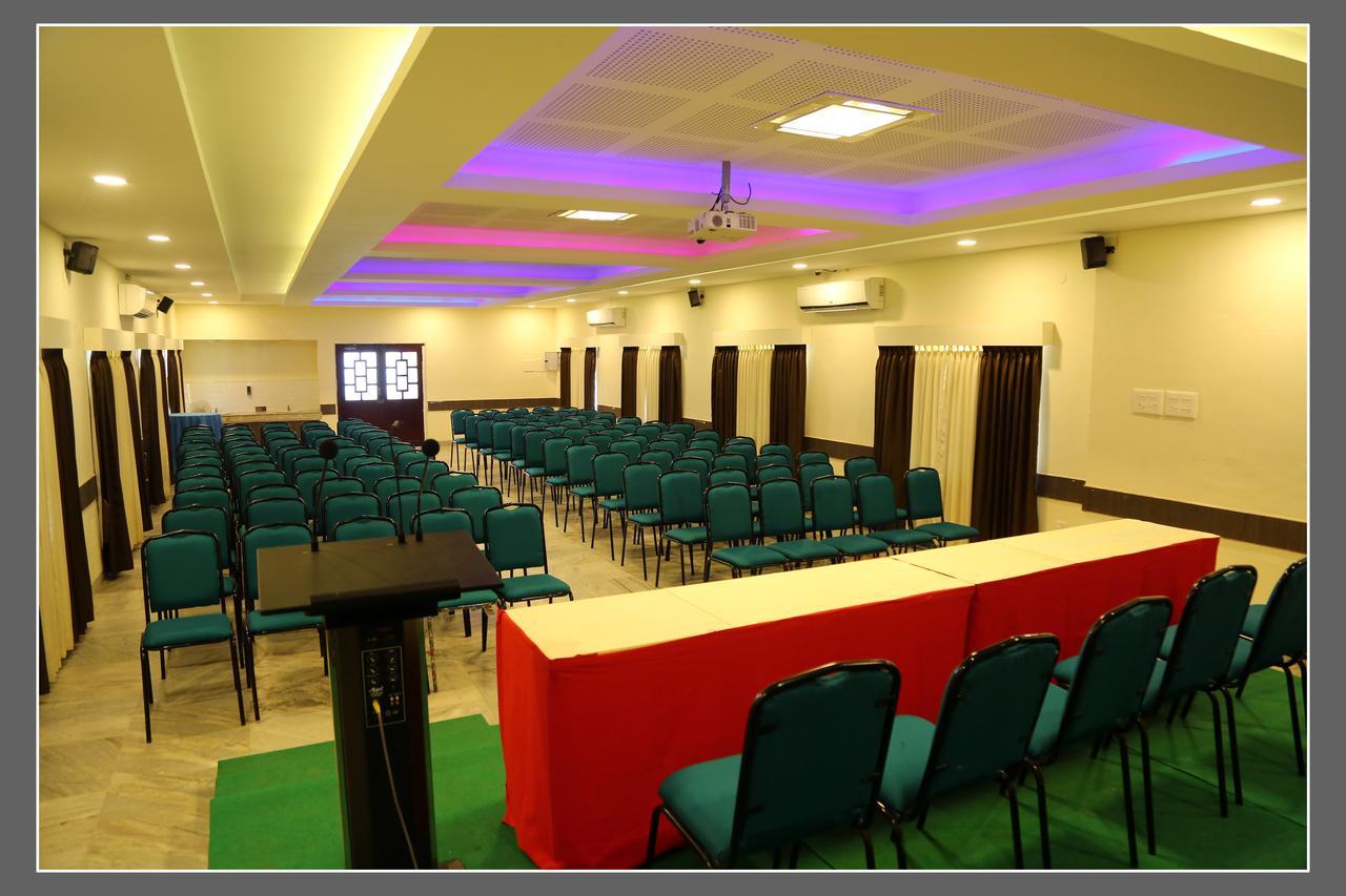 Senthil Residency Otel Dindigul Oda fotoğraf